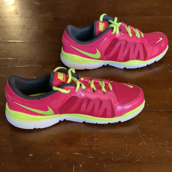 Nike Flex TR2 Shoes - Picture 6 of 10